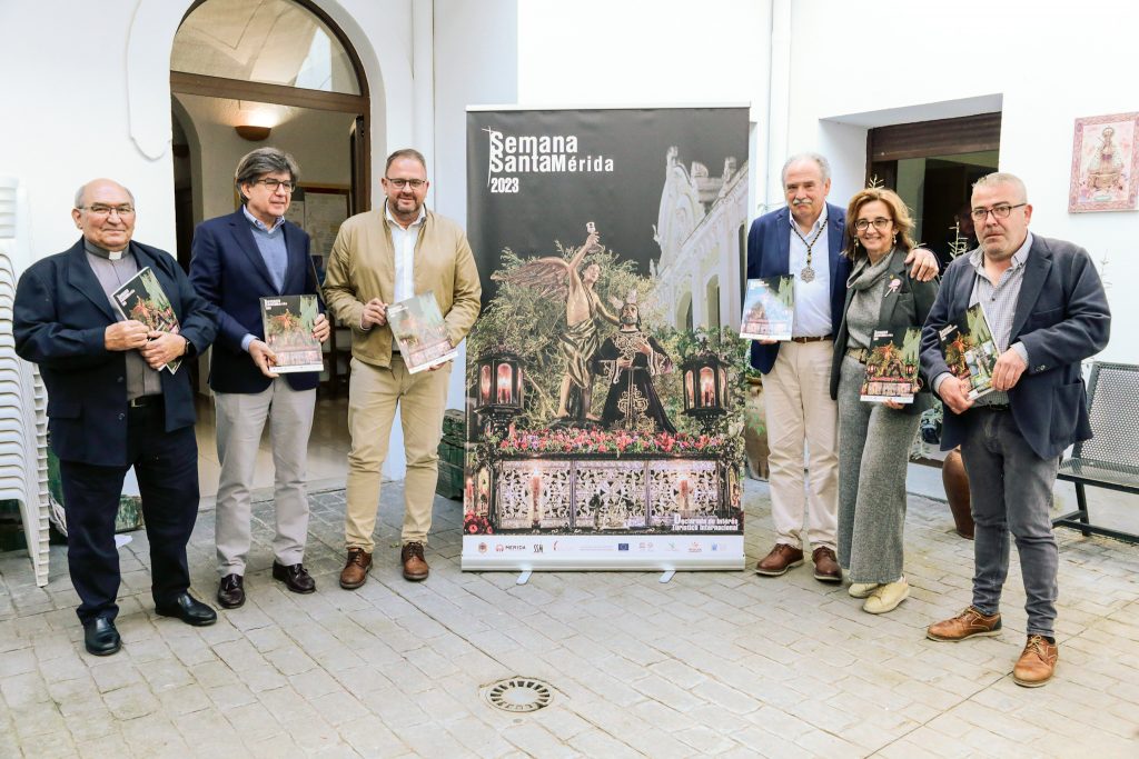 presentacion revista semana santa 2023-1