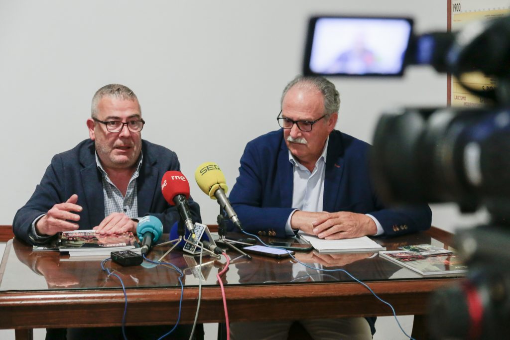 presentacion revista semana santa 2023-3